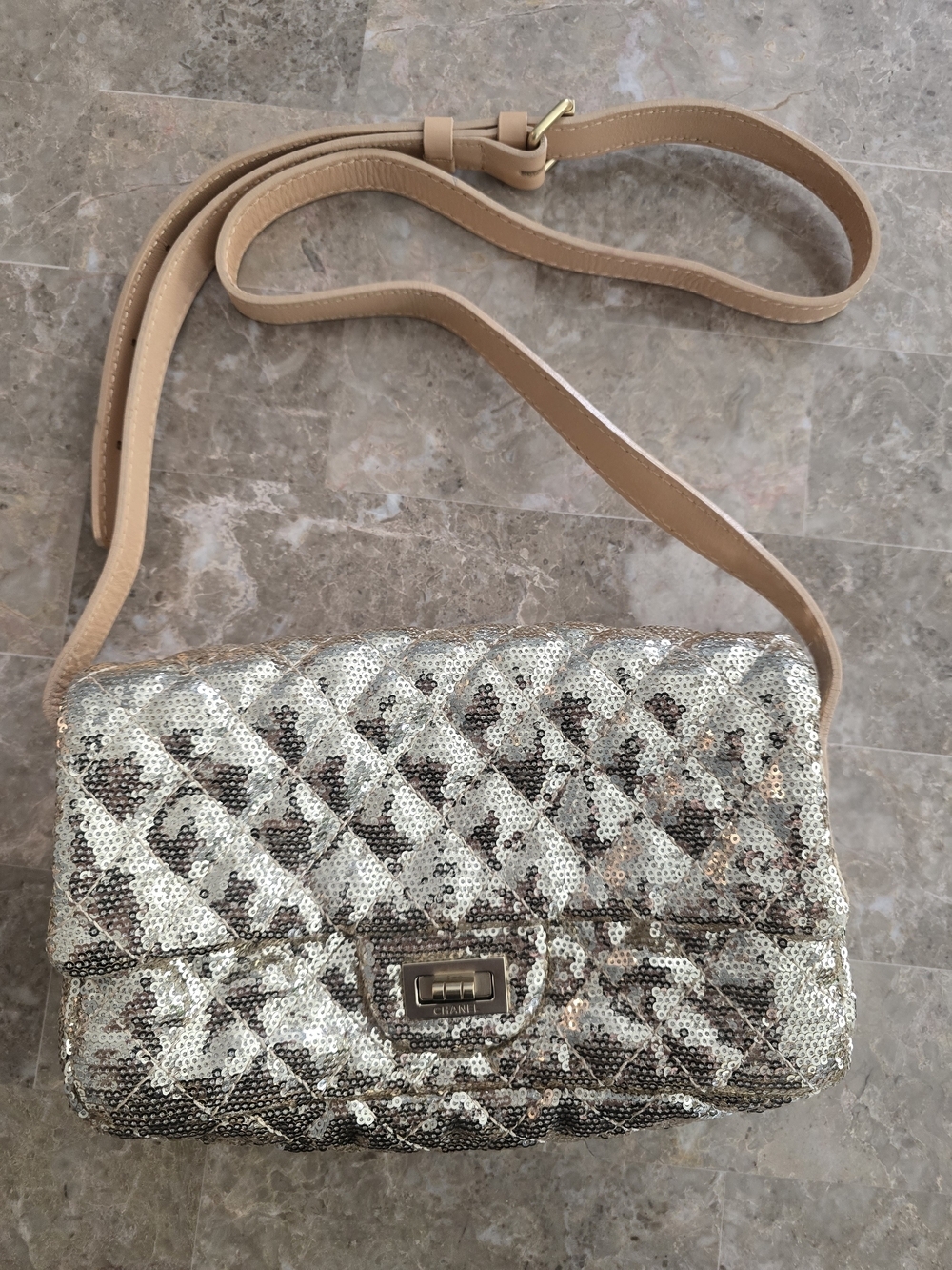 CHANEL 2.55 Gold Sequined Quilted Flap Bag - Picture 3 of 8